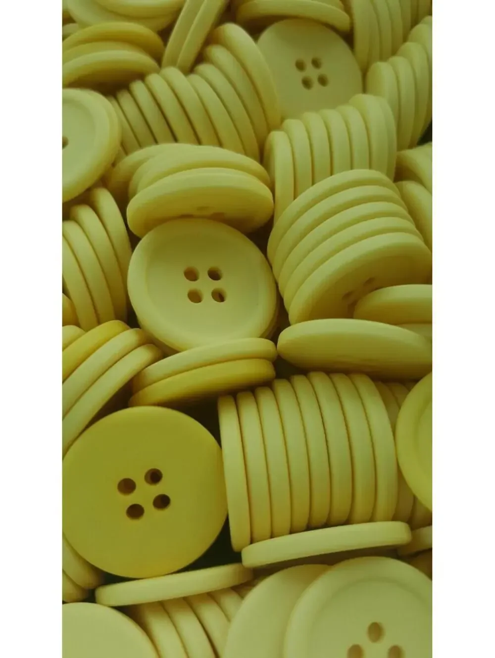 Yellow Buttons, 4 Hole Sewing/Crafts Buttons - 24 Pieces (087)